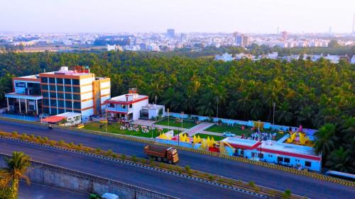Veraval Hotel | THE GRAND ASTORIA SOMANTH by Shivalaya Darshanam