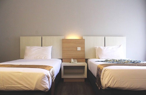 Si Rusa Hotel | The Grand Beach Resort Port Dickson