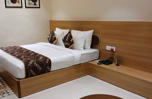 Jharsuguda Hotel | The Grand Sita