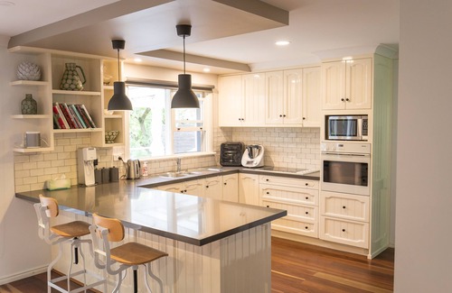 Mittagong House | The Grange country retreat, with a birds eye view!