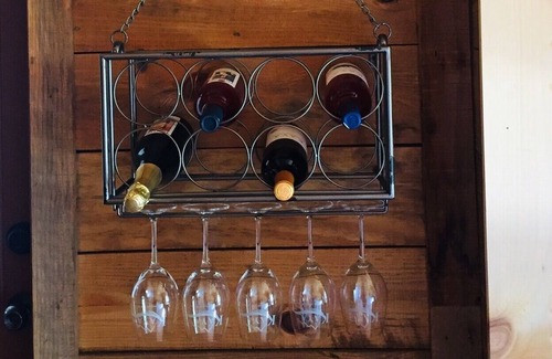 Dahlonega Cottage | The Grape Escape Hut