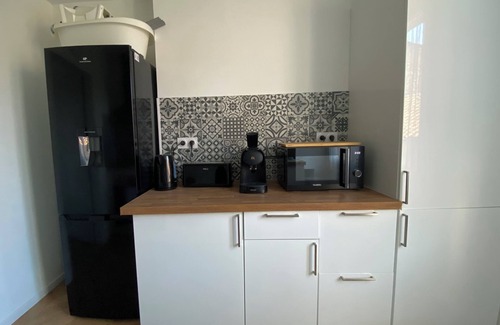 Perigueux Apartment | The green box