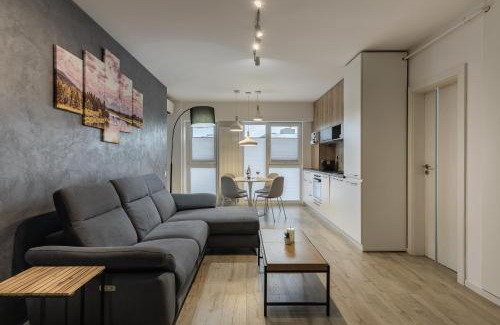 Old Town Apartment | The Grey Nest, FREE Private Parking