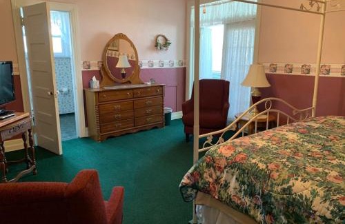 Grinnell Bed & Breakfast | The Grinnellian