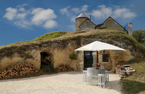 Noyers-sur-Cher House | The Grotto of the Mill.