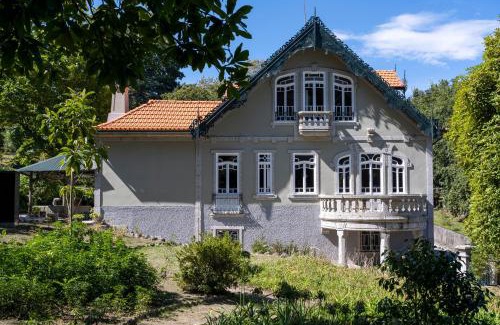 Guimaraes House | The Grove Houses