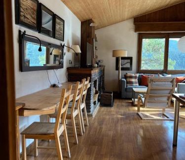 La Molina Ski Chalet | The guard of La Molina