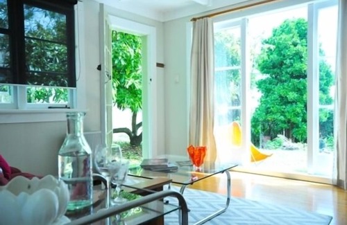 Paeroa Cottage | The Guard's Cottage at The Refinery