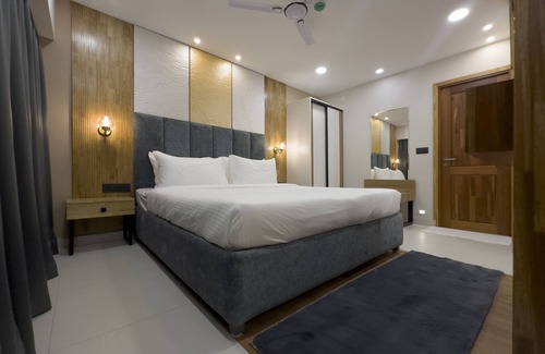 Kuppaayil Hotel | The Habitat Suites