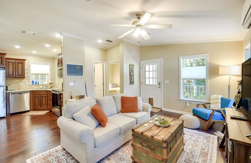 Palm Coast House | ‘The Hammock Cottage’ w/Fire Pit < 1 Mi to Beach!