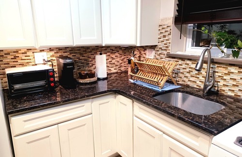 Rochdale House | The HangarSuites 5 minutes from Jfk Airport/LGA/UBS Arena/Casino