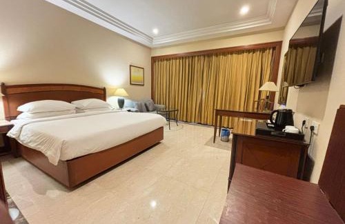 Barakhamba Hotel | The Hans, New Delhi