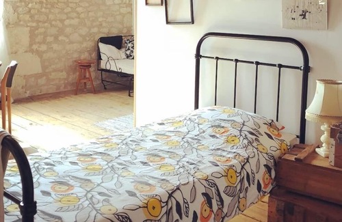 Fauroux House | The Happy Hamlet - A Special Hideaway. Best enjoyed with family or friends!