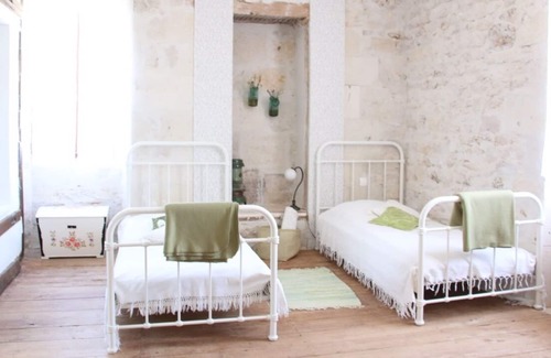 Fauroux House | The Happy Hamlet - A Special Hideaway. Best enjoyed with family or friends!