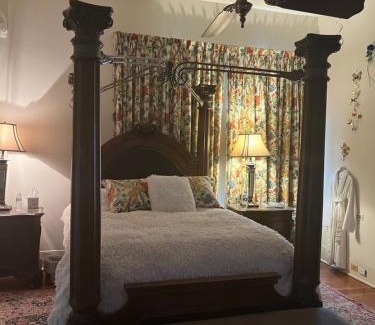 Seventh Ward Bed & Breakfast | The Happy Place #1