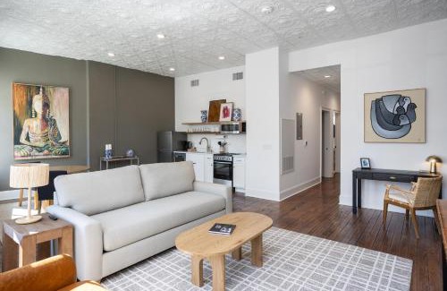 Wilson Hotel | The Harriss