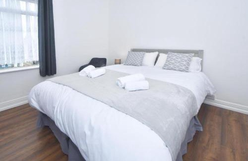 Stoke-on-Trent House | The Hartshill Home