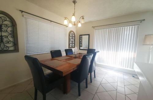 Woodland Hills Bed & Breakfast | The Hathaway Suites