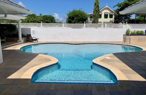Canaan Villa | The Heart Villa in Samaan Grove your paradise with a unique heart-shaped pool.