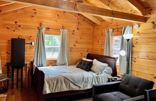 McArthur Cabin | The Heartwood in Hocking Hills