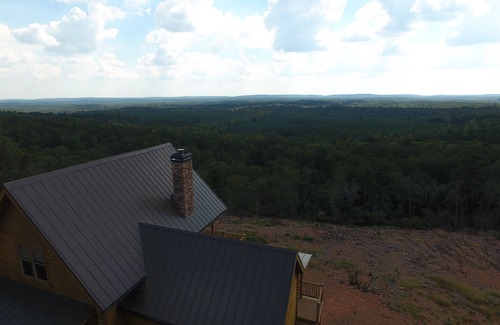 Shiloh Cabin | The Heights Cabin, solid wood log cabin with awesome views