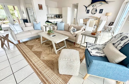 Sugarloaf Key House | The Hemingway - Beach Houses Key West