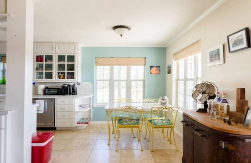 Lockhart House | The Hi-way Ranch Lockhart