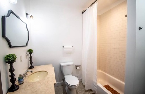 Downtown Baltimore House | The Hidden Paradise Home Studio, Downtown City Views, Productions, Families & Large Groups