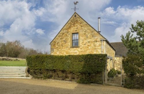 Lower Oddington House | The Hideaway