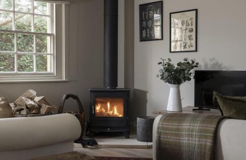 Lower Oddington House | The Hideaway