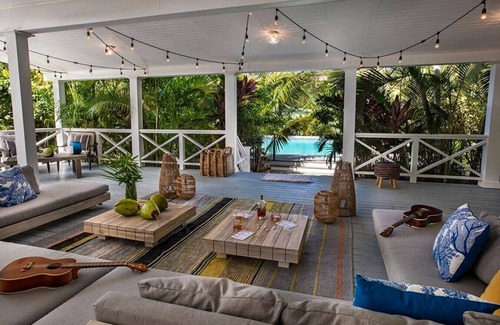 Estate Hull Cottage | The Hideaway Hull Bay Cottage 1