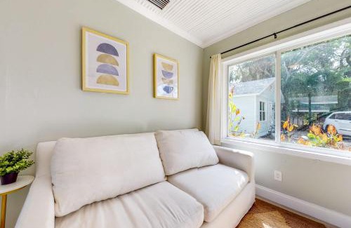 Sailboat Bend House | The Hideaway