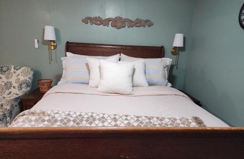 Near South Villa | The Hideaway