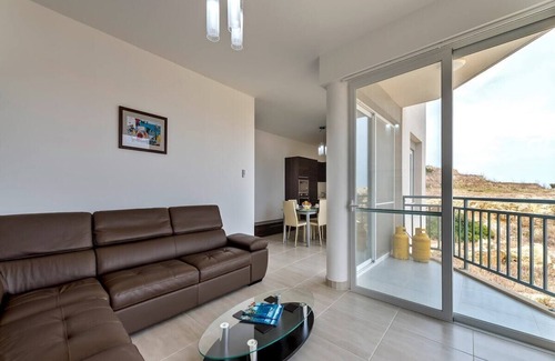Marsalforn Apartment | The Hillock North G16
