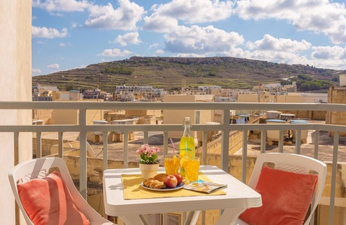 Marsalforn Apartment | The Hillock South B12