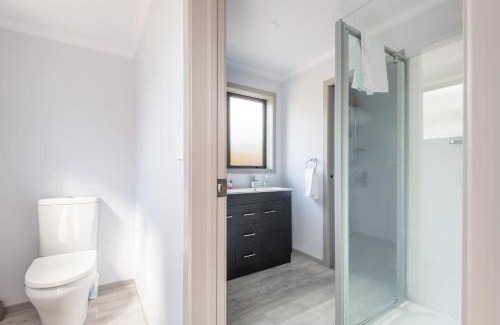 Lynmore House | The Hiltons