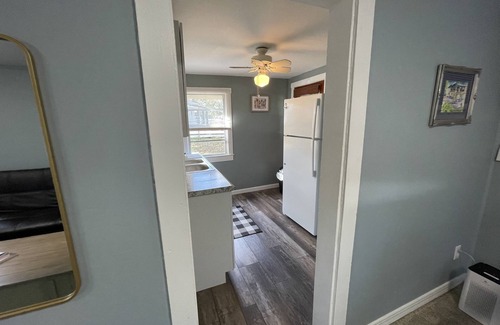 Valencia Terrace Cottage | The Historic McGregor Cottage