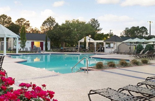 Berkeley Condo | The Historic Powhatan, 1br mini suite, Saturday check-in