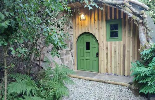 Edenfield Cabin | The Hobbit House