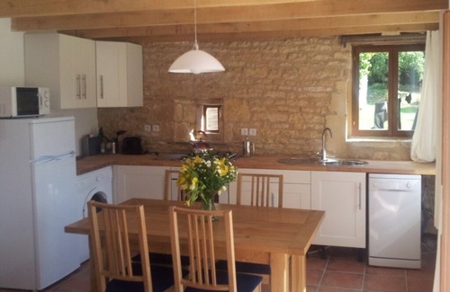 La Chevrerie Cottage | The Hobogîte: 4-Star Stone Cottage, EXCLUSIVE use Heated Pool & Acre of Gardens