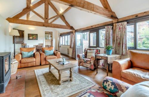 Cosford House | The Holt Barn