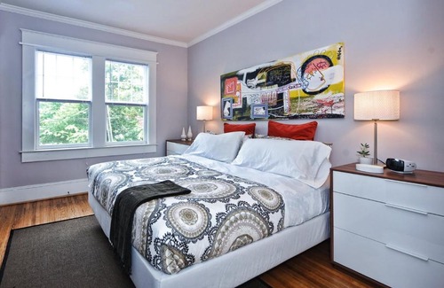 Dilworth Apartment | The Home Collection CLT: 800 Magnolia