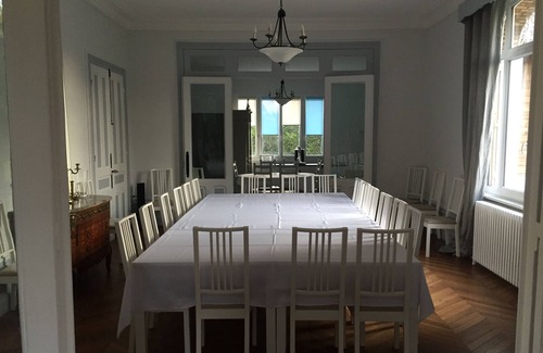 Croix-Moligneaux House | The House, Domaine Les Racines