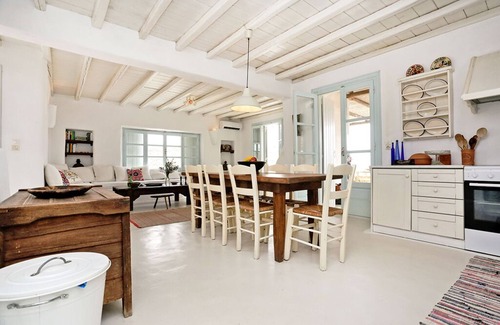 Xilokeratidi Villa | THE HOUSE IN THE FIELD WITH THE AMAZING SEA VIEW