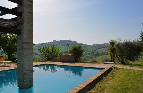 Montegranaro Villa | The house in the vineyard RIO MAGGIO