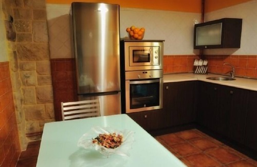 Selaya Cottage | The House of Bustantegua for 8 people