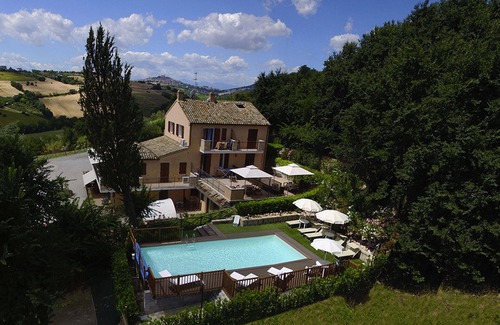 Capodarco Cottage | The house of Carla Country House Swimming pool and WI Fi-free MONOLOCALE 3 km. the sea