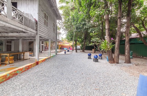 Siem Reap Villa | The House of Color NYT - Luxurious 2 Bedroom Villa