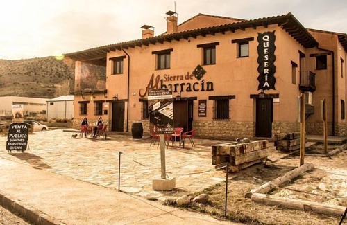 Albarracin Cottage | THE HOUSE OF THE QUESERY