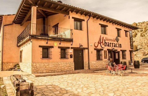 Albarracin Cottage | THE HOUSE OF THE QUESERY